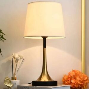 lampu meja lampu nakas kap modern DCT-10019